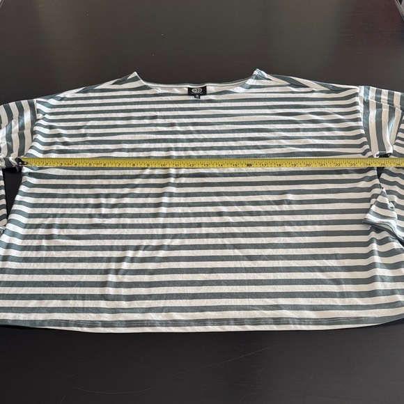 Bobeau WomensLong Sleeve Shirt in Blue and White Stripes - Picture 3 of 4